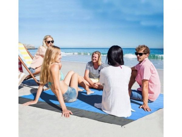 MATA PIKNIKOWA KIESZONKOWA 200x140cm+ŚLEDZIE - niebieski