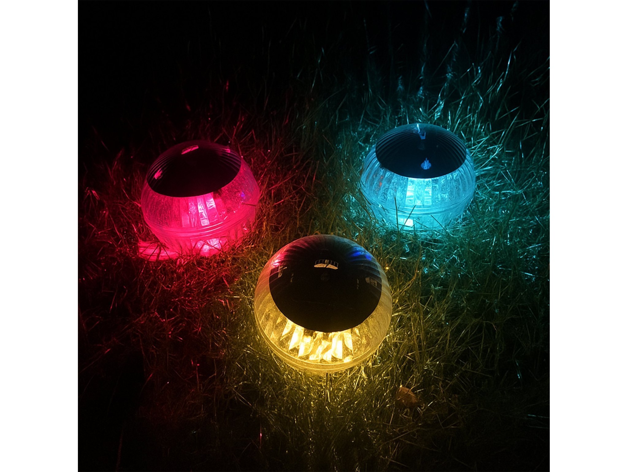 LAMPA LAMPKA SOLARNA LED PŁYWAJĄCA KULA DO BASENU RGB 11CM