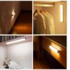 LAMPKA LED PODSZAFKOWA Z CZUJNIKIEM - światło zimne z magnesami