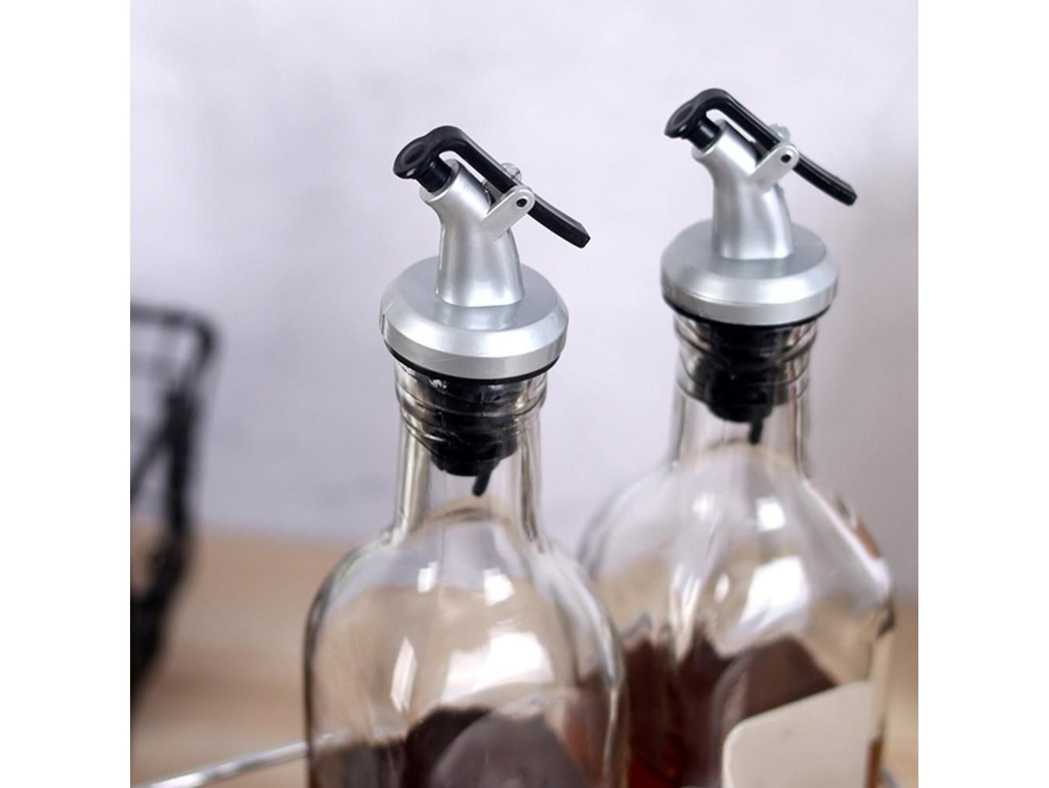 NALEWAK DOZOWNIK ALKOHOLU WINA OLEJU WÓDKI KOREK
