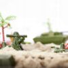 ŻOŁNIERZYKI ZESTAW FIGUREK MILITARNYCH