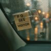 UCHWYT KLIPS NA BILET PARKINGOWY LEGITYMACJĘ SZYBĘ