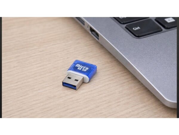 CZYTNIK KART MICRO SD SDHC - niebieski