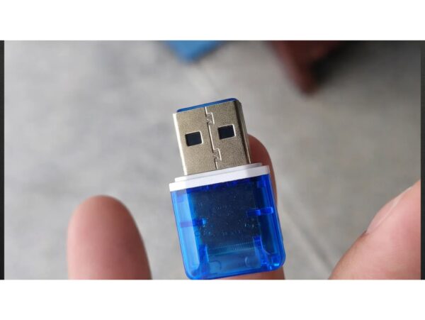 CZYTNIK KART MICRO SD SDHC - niebieski