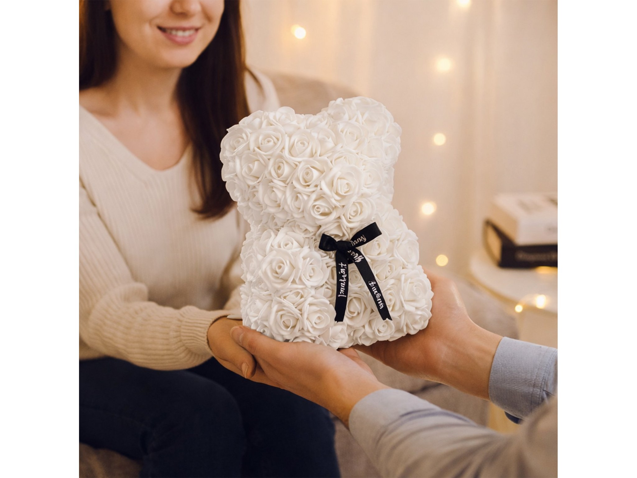 MIŚ Z RÓŻ 25cm - biały