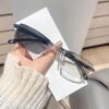 OKULARY Z PŁYNNĄ REGULACJĄ OSTROŚCI BEZRAMKOWE