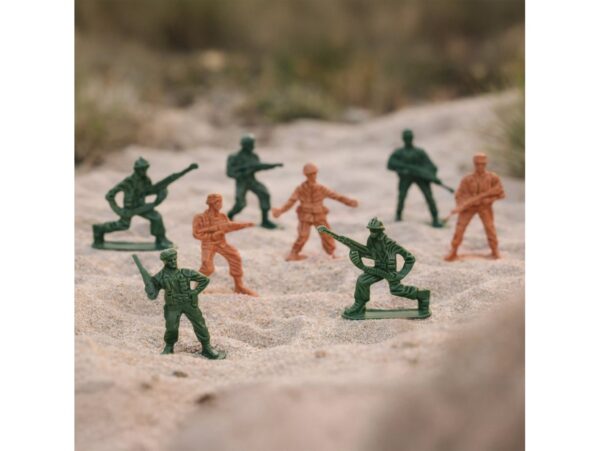 ŻOŁNIERZYKI ZESTAW FIGUREK MILITARNYCH 60 el.