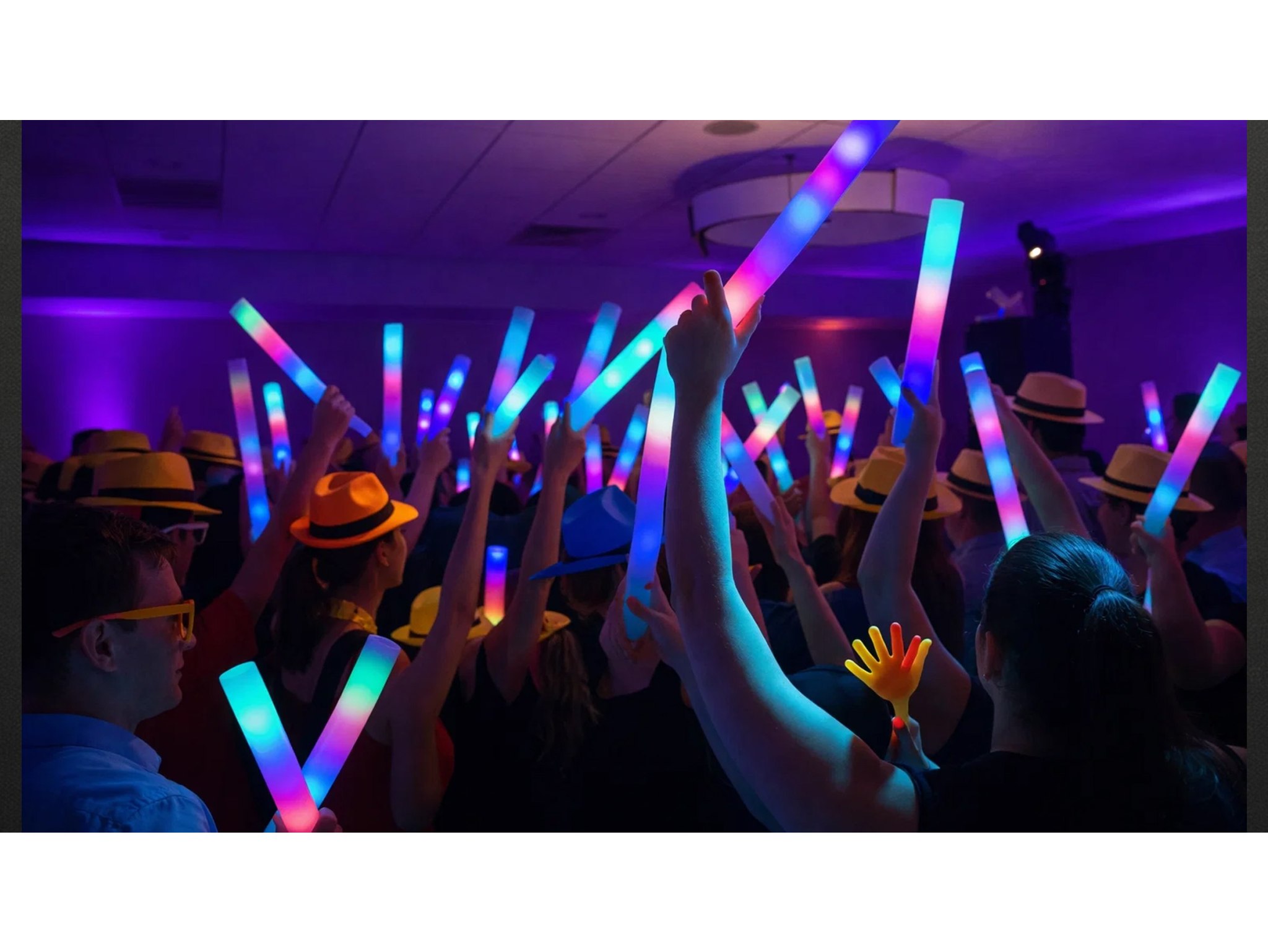 PAŁKA ŚWIECĄCA LED MIECZ ŚWIETLNY 47x3,5 10SZT
