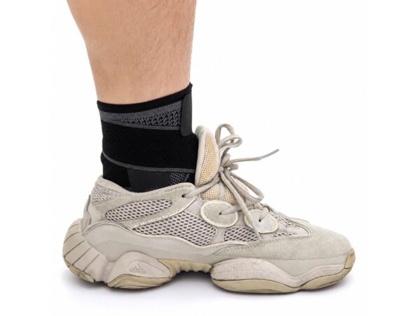 OPASKA STABILIZATOR ŚCIĄGACZ SPORTOWY NA STOPĘ KOSTKĘ - rozmiar M